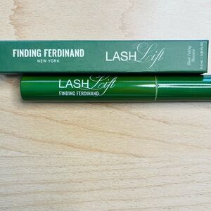 New in box Finding Ferdinand Vegan Tubing Lash Lift Mascara – Black